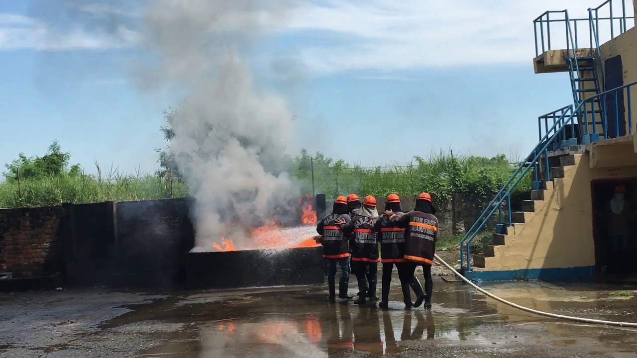 Fire fighting 101 (solas basic training)
