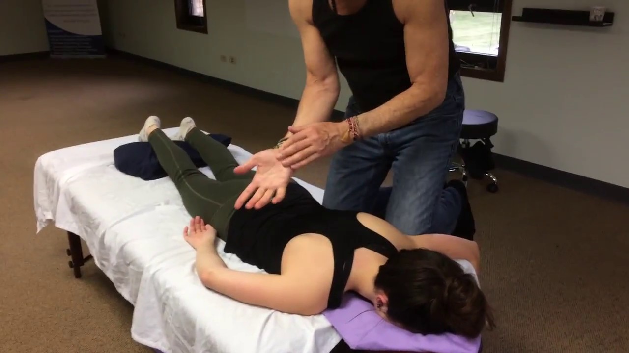 Table Thai-Shiatsu MRSI Center Palatine #7