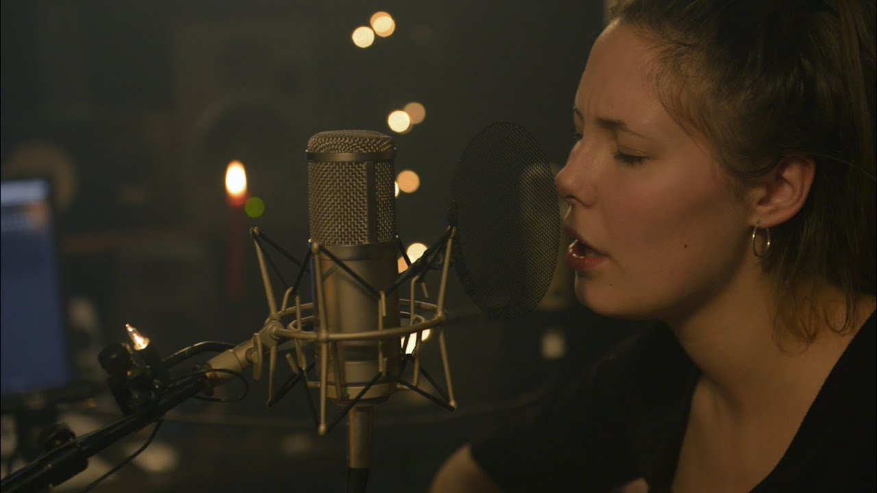 Lea Kampmann - Home (RACLIP's Carpet Sessions)