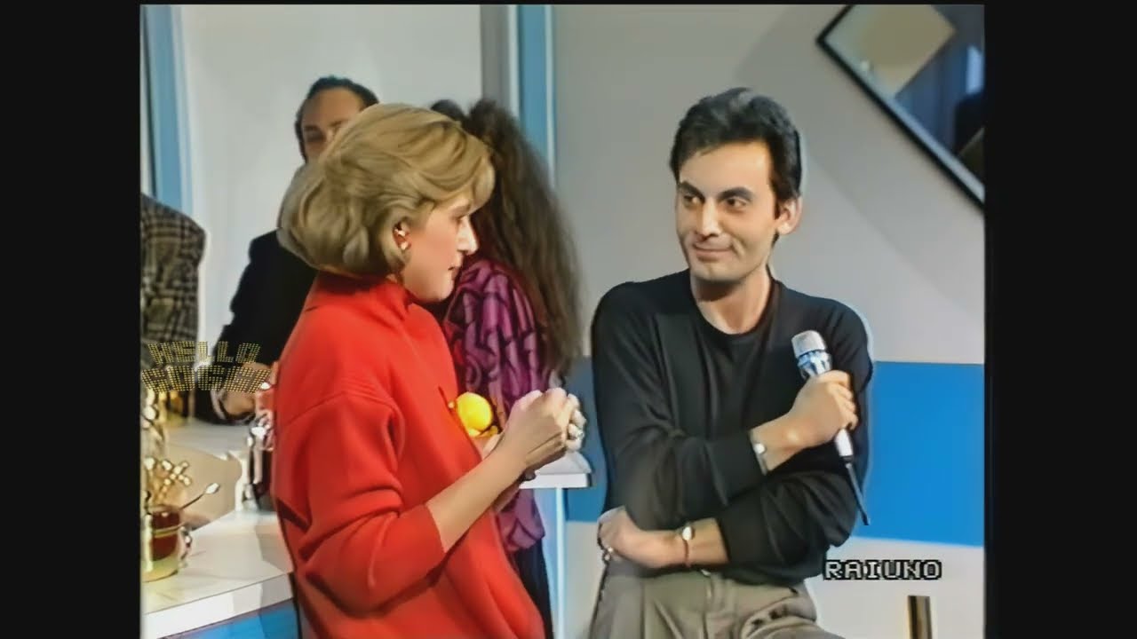 VIA TEULADA 66-1989 Loretta Goggi intervista Mango
