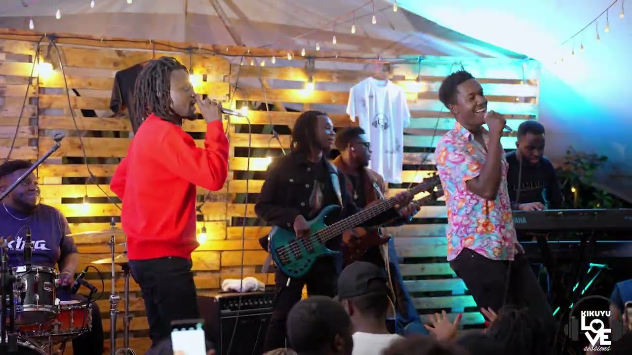 Ayrosh and Mutoriah Perform 