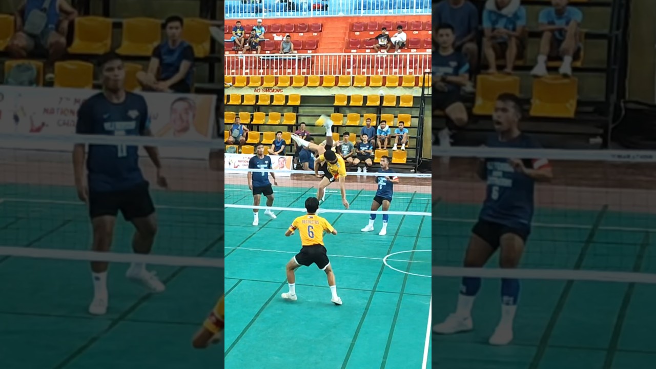 High Fly Kick Sunback ! #sepaktakraw #recommended #shortsviral