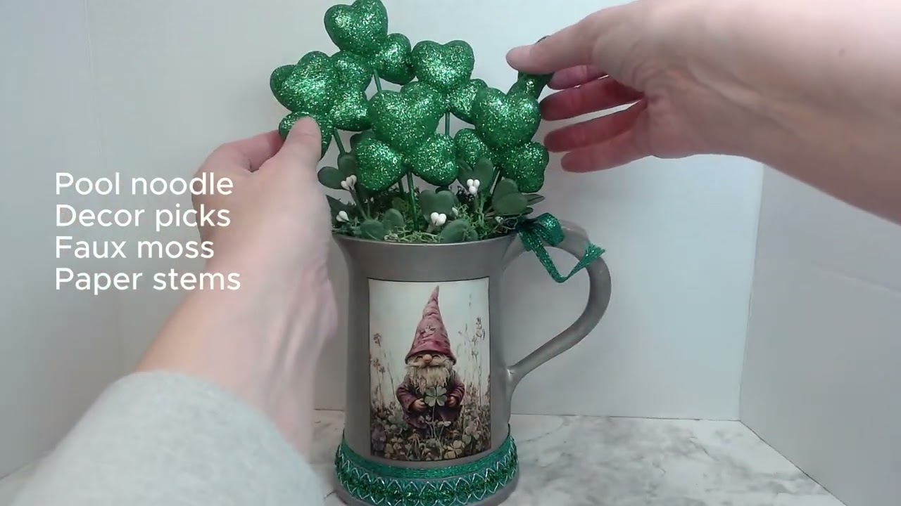 Dollar Tree St  Patrick’s Day Centerpiece ☘️ Upcycle
