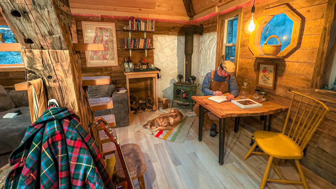 Off-Grid Cabin Adventure with my Dog 🐕