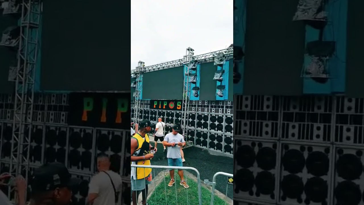 Baile das antigas Iguaçu .  Cash box,  furacão 2000, espião, pipos 
