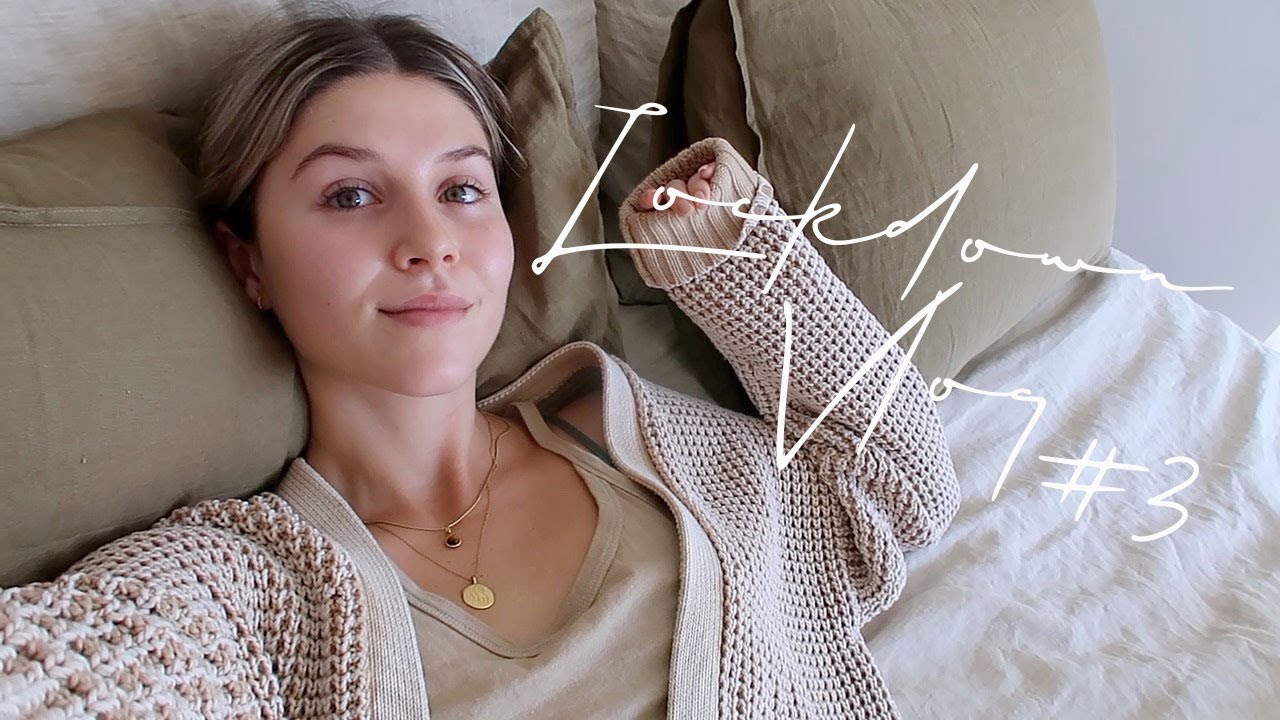 Isolation Vlog #3: Skincare reorganise, lots of cooking & baking! | Ash Owens