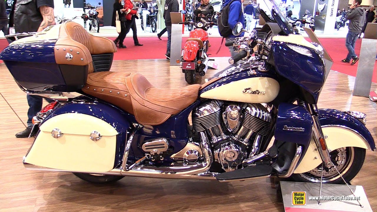 2016 Indian Roadmaster - Walkaround - 2015 Salon de la Moto Paris
