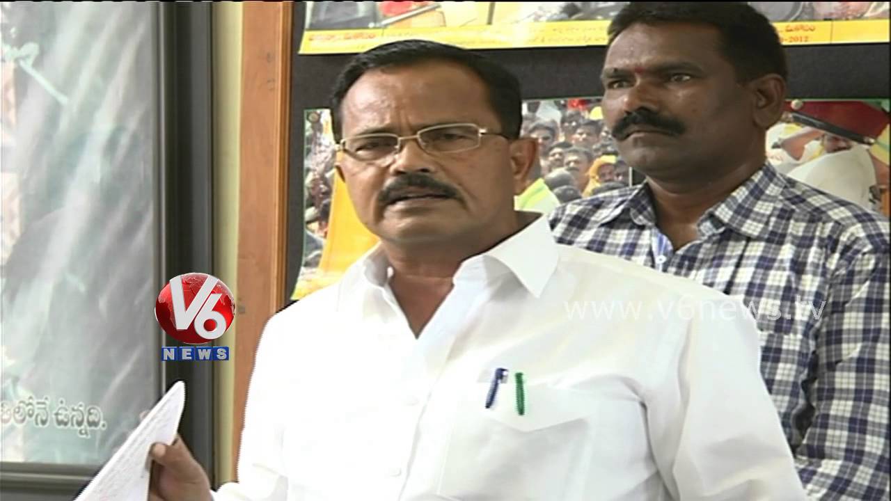 V6 Matakari Mangli - Satire on Congress leader Jana Reddy & TDP leader Motkupalli Narasimhulu