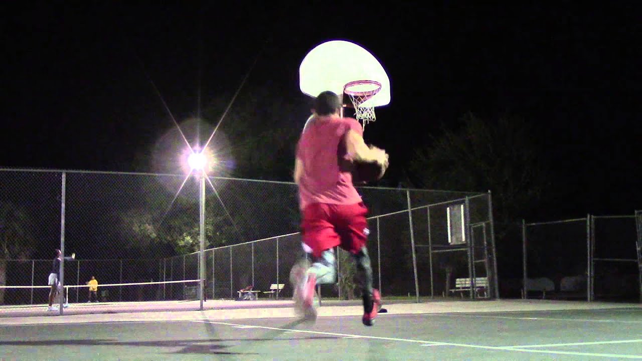 New One Foot Dunks :: Isaiah Rivera :: Night Dunk Session