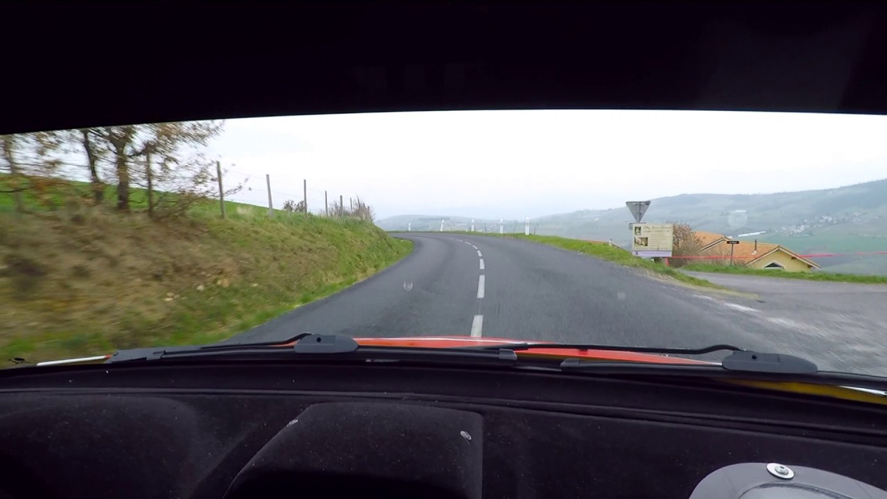 Rallye Pays du Gier 2017 - ES3 Valfleury inboard Clio s1600