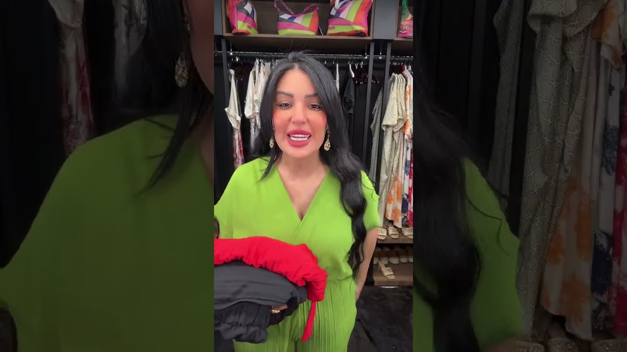 ملابس بآخر صيحات الموضة للمحجبات وغير محجبات بالوان مختلفة وأفكار لتنسيقها