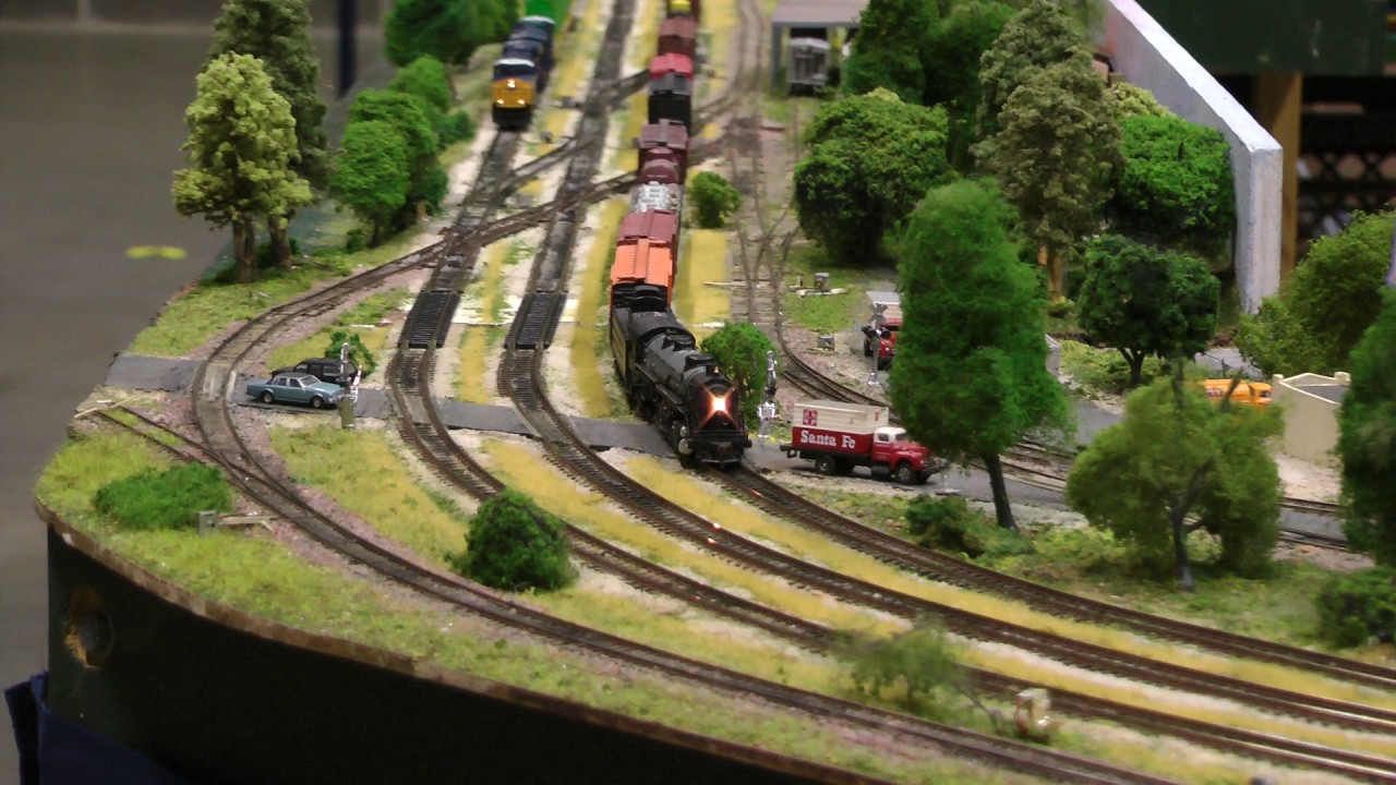 Gateway N Trak N scale model train layout, Great Train Show, St. Charles, MO (1 of 2)