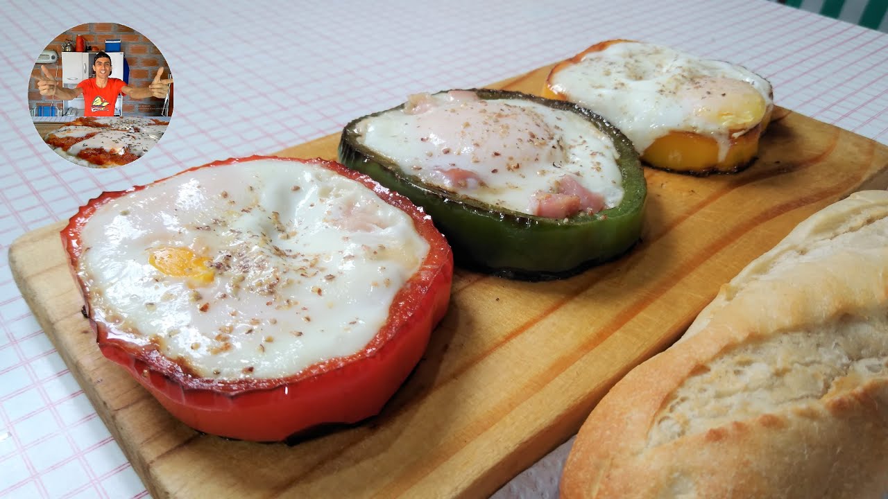 HUEVOS FRITOS CON AROS DE PIMIENTO