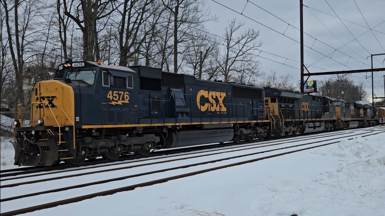 CSX with a loud horn display