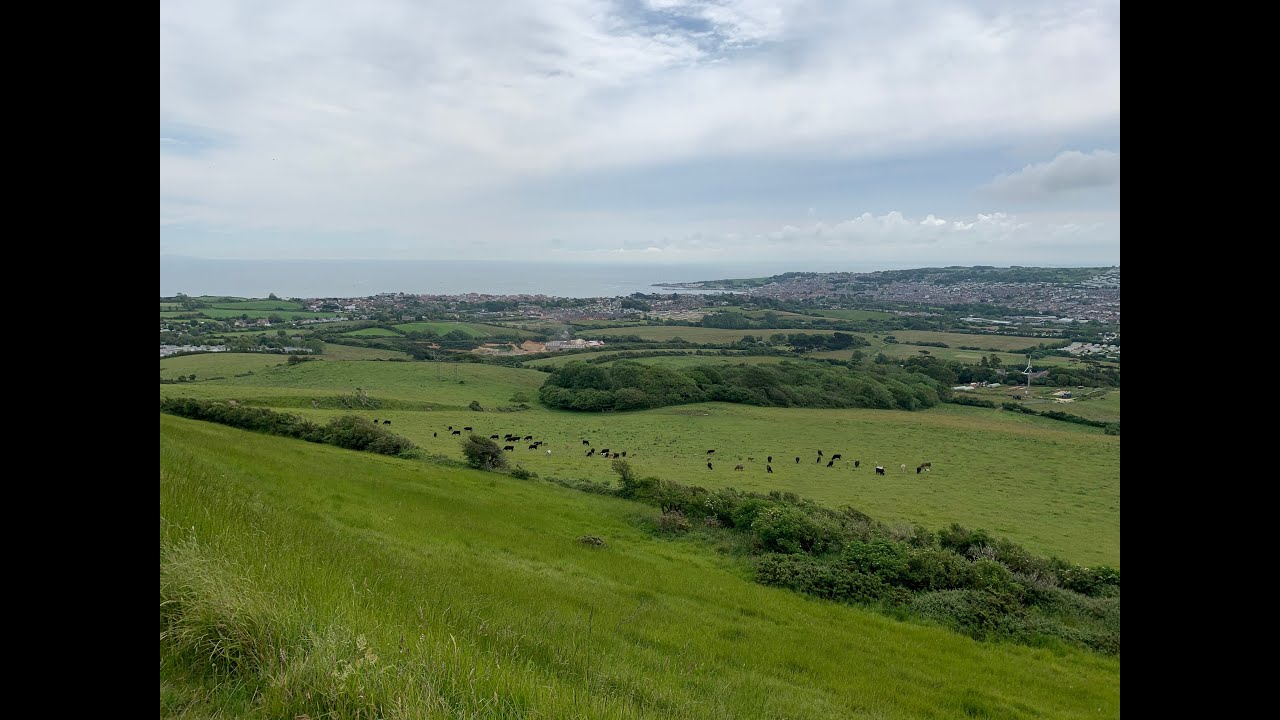 A picturesque hike from Corfe Castle to Swanage, Dorset