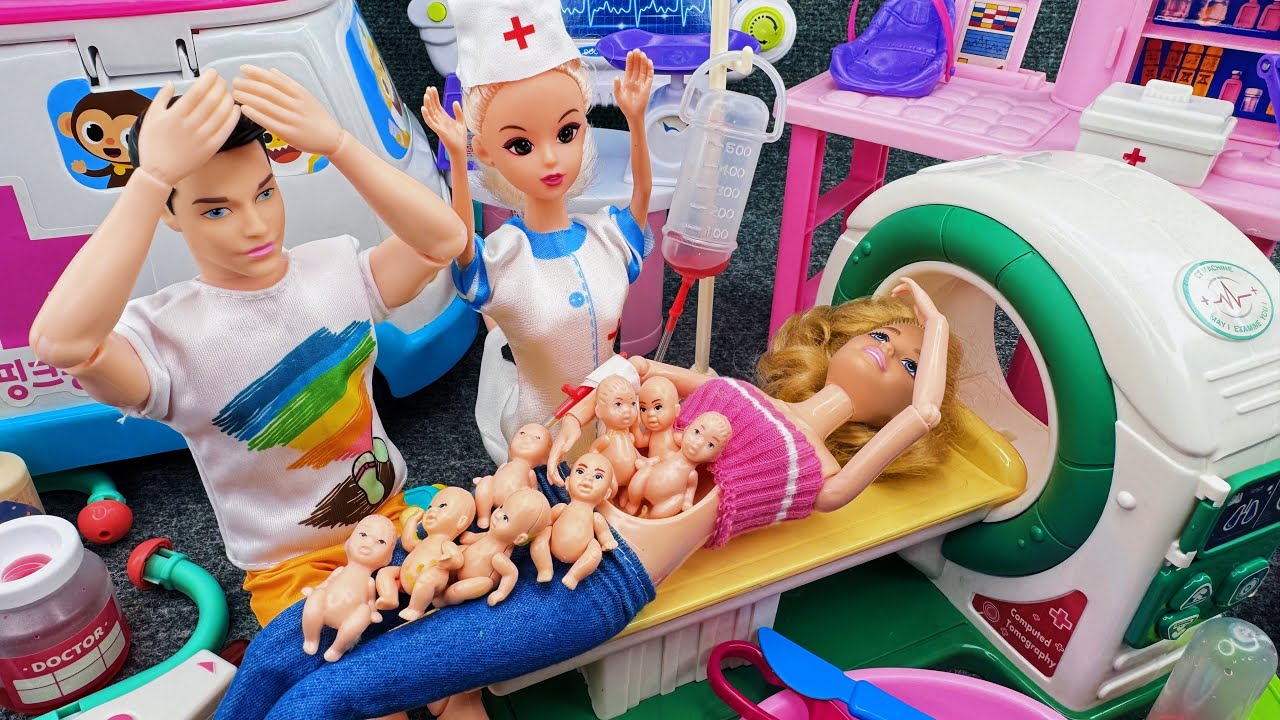 12 Minutes Satisfying with Pregnant Women Toys, Ambulance Car Playset ASMR | My Toy Kingdom🎀🧸