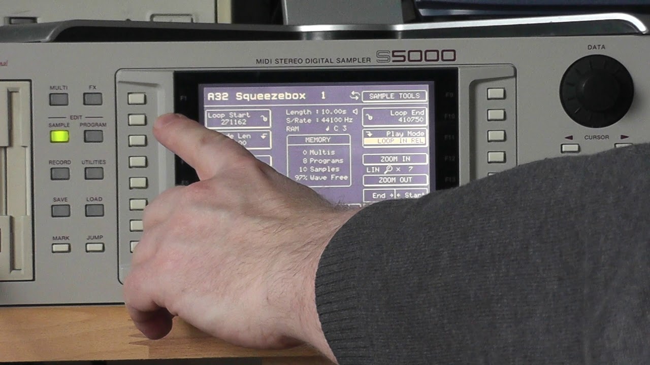 how to create a program with Akai S-5000 Sampler