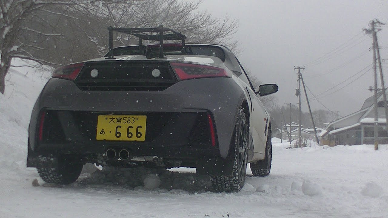 雪の駒止道路、ほぼ全行程。