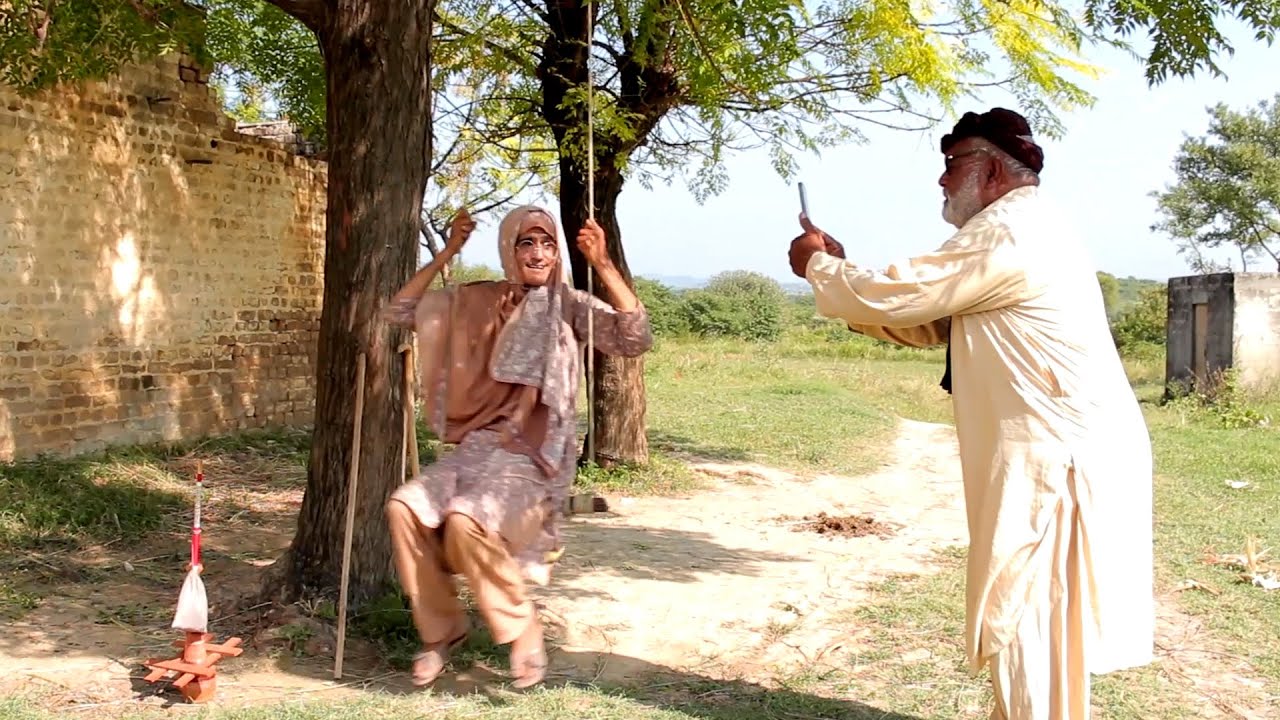 Dadi Bakhto Ne Chukk Nikal Gai Ep17 - Pothwari Superhit Funny Drama - Dadi Bakhto Dada Shero Comedy