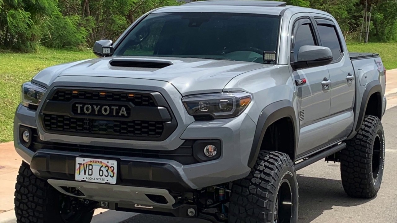 6" Lifted Toyota Tacoma 3RD Gen  on 35" tires