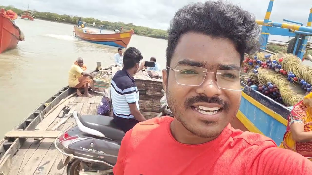 Bahabalpur sea Port & Fish market || Kosafal Beach || Santhali Doctor Vlog