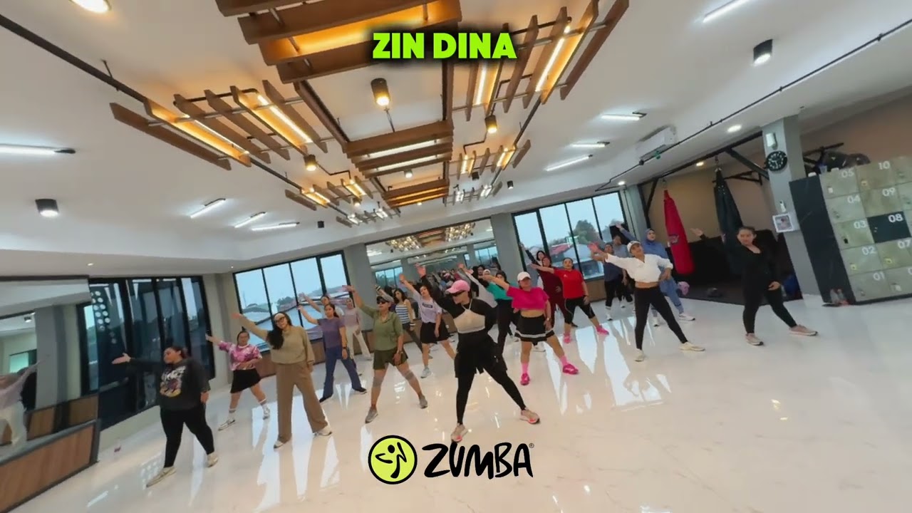 TAKEDOWN - HUNTRIX (K-POP DEMON HUNTER) Zumba, Zumba with Zin Dina and ZD Luve