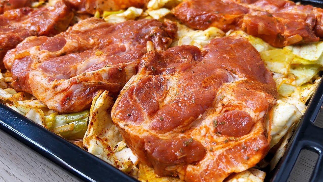 Top-Rezept f&uuml;r ein unvergessliches Abendessen mit Schweinefleisch, Kohl und Zwiebeln!