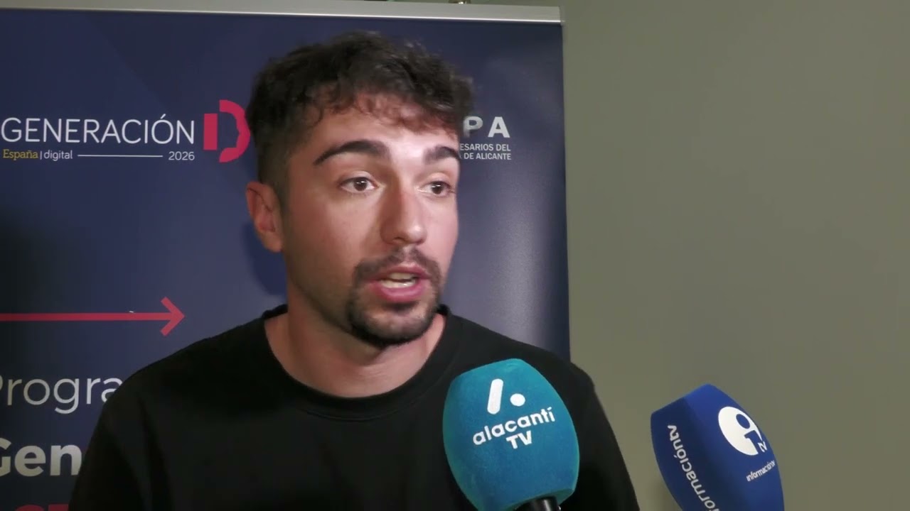 Primer curso de Generación de Agentes del Cambio | AlacantíTV