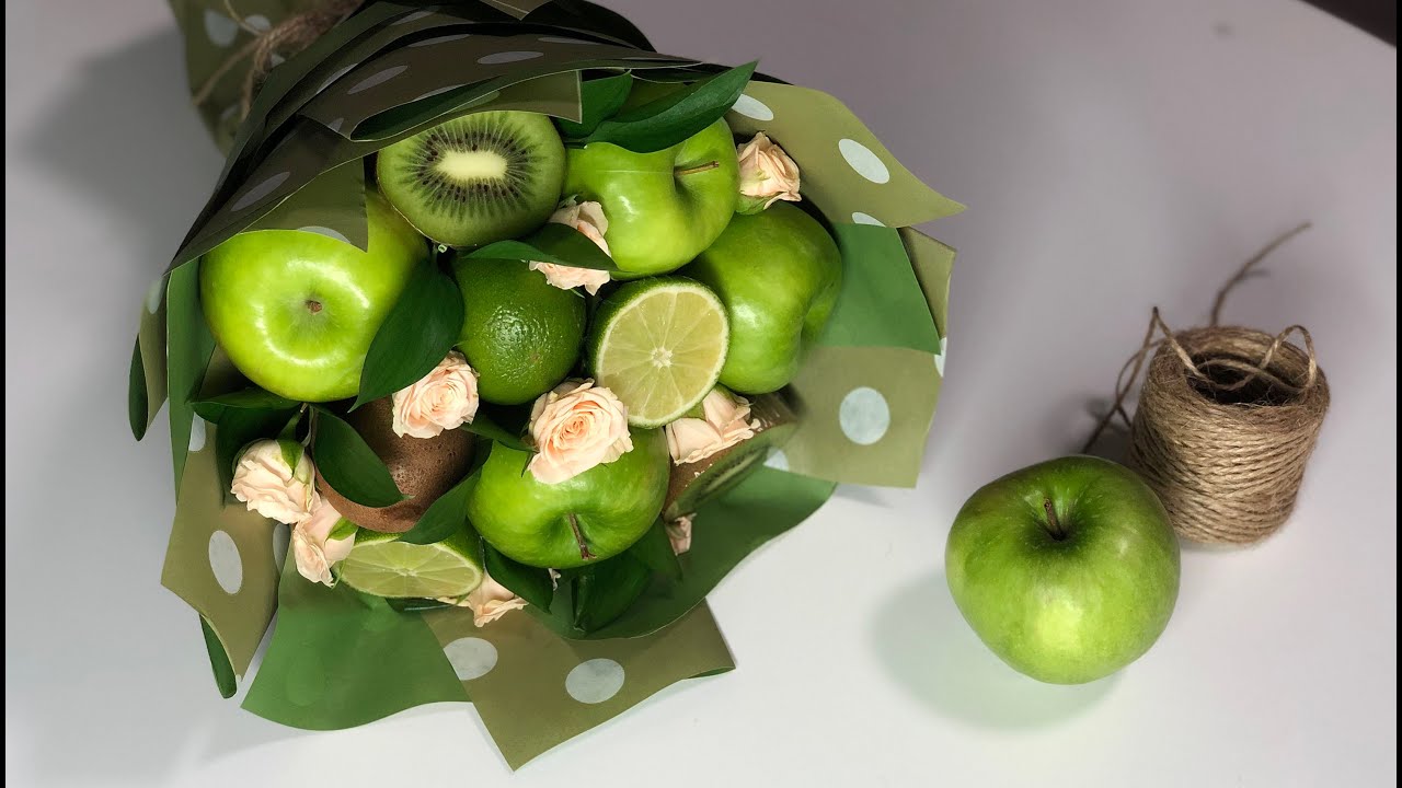 A St. Patrick's Day Bouquet Of Spray Roses, Apples, Lime And Kiwi DIY / Букет Из Яблок, Лайма и Киви