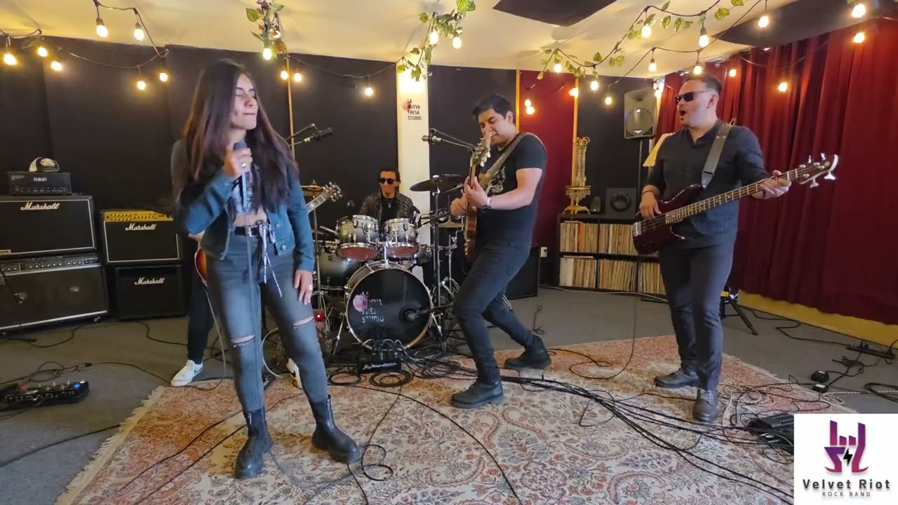 It ´ s my life Velvet Riot Cover