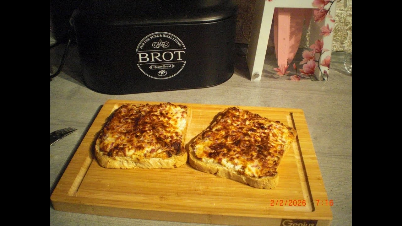 Тосты Фламмкухен во фритюрнице