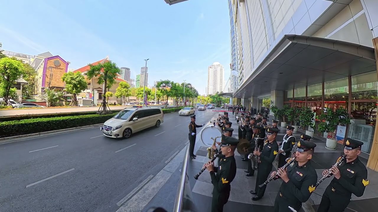สรรเสริญพระบารมี วงโยธวาทิต กรมดุริยางค์ทหารบก