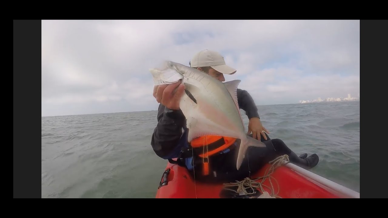 Pesca increíble improvisando pesca con linea de mano
