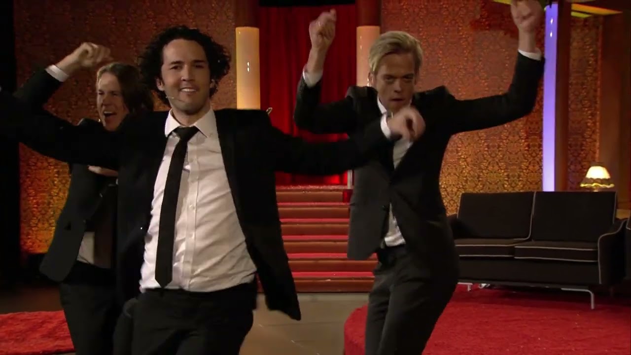 Every 'I kveld med Ylvis' season 4 intro
