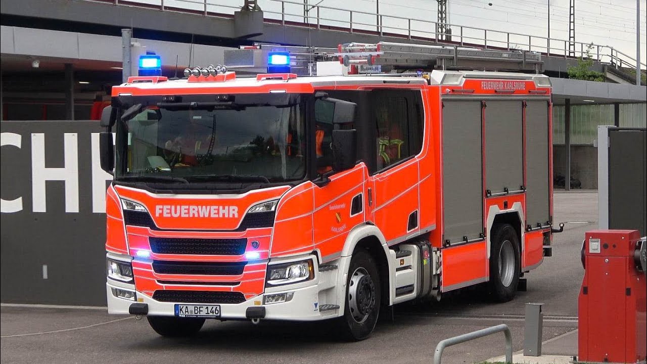 [🚨📟 Alarm auf der Hauptfeuerwache] *NEUES HLF* + DLK BF Karlsruhe