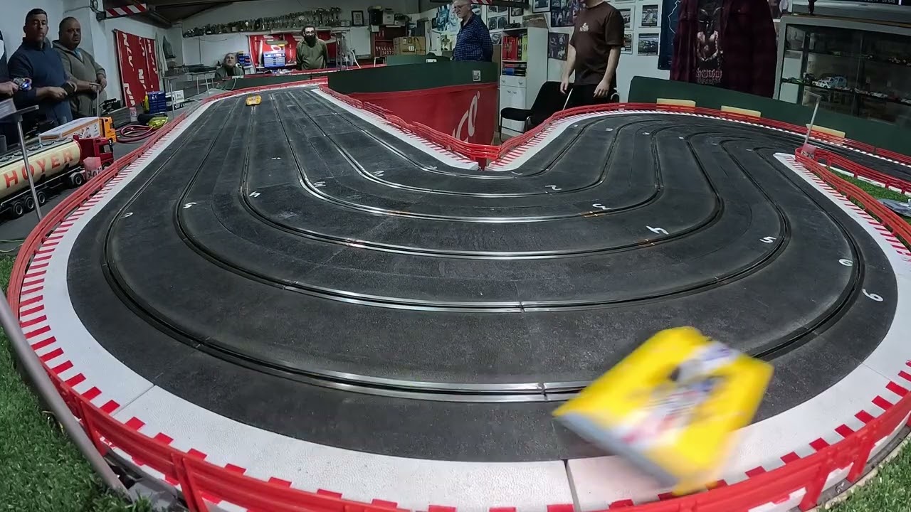 CARRERA DE CLÁSICOS EN SLOT AXARTEAM EL 21 02 2026 9 PARTE