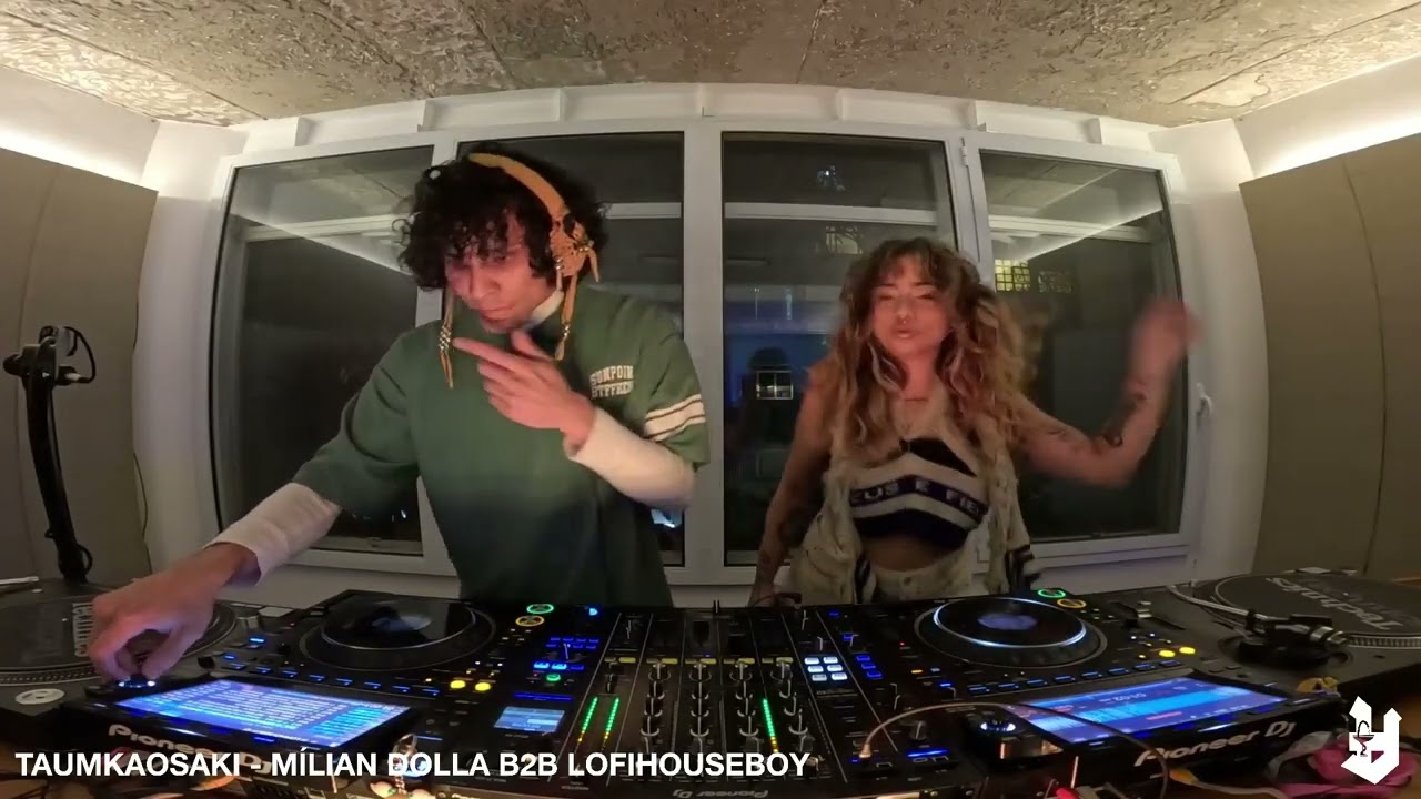 TAUMKAOSAKI - M&Iacute;LIAN DOLLA B2B LOFIHOUSEBOY (28-08-2025)