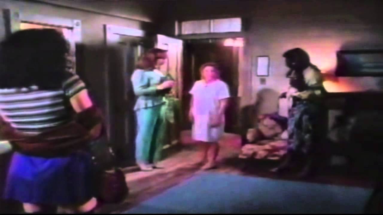 Siskel & Ebert - To Wong Foo Thanks for Everything, Julie Newmar (1995)