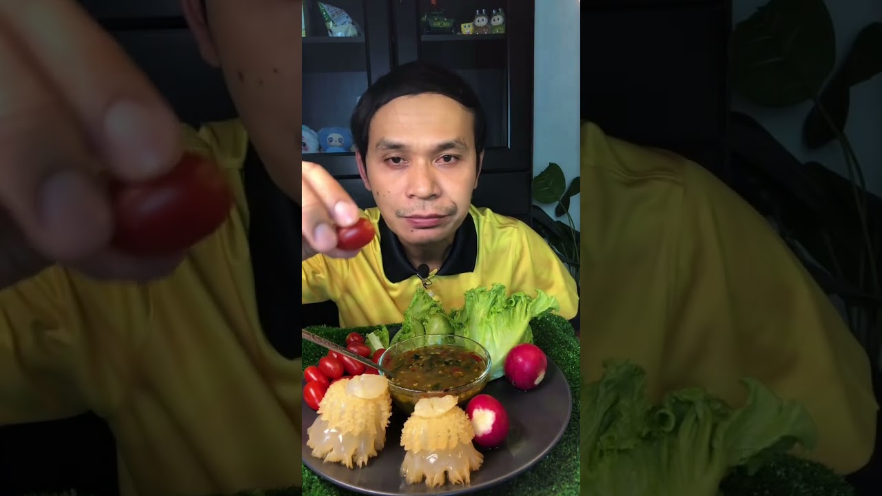 แมงกะพรุนหัวกระสุนกับน้ำจิ้มซีฟู้ด