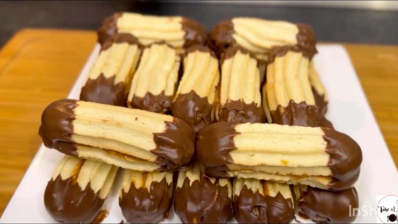 GÂTEAUX PETITS FOUR/ بتي فور| Take A Look