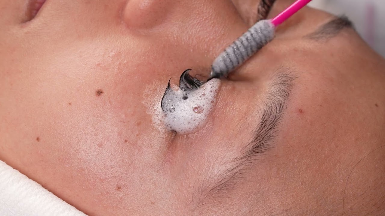 Lash Cleansing Tips for Infills