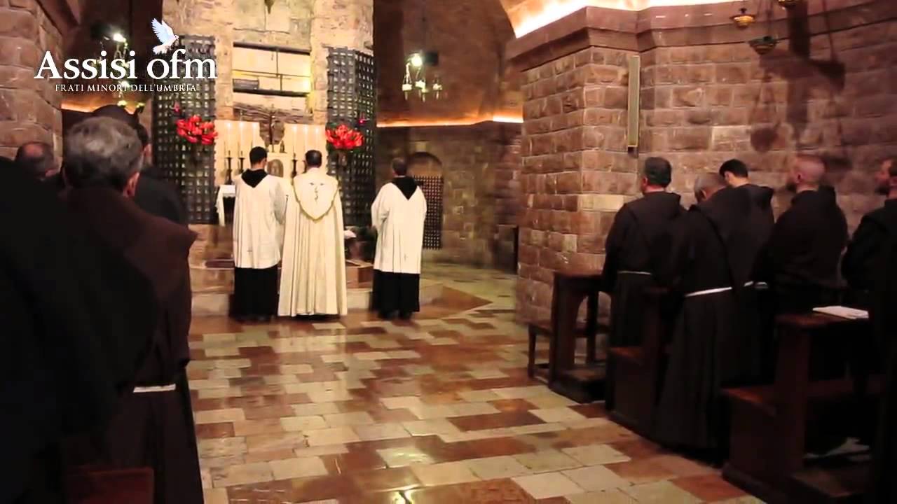 Preghiera alla Tomba di san Francesco e Salve Sancte Pater