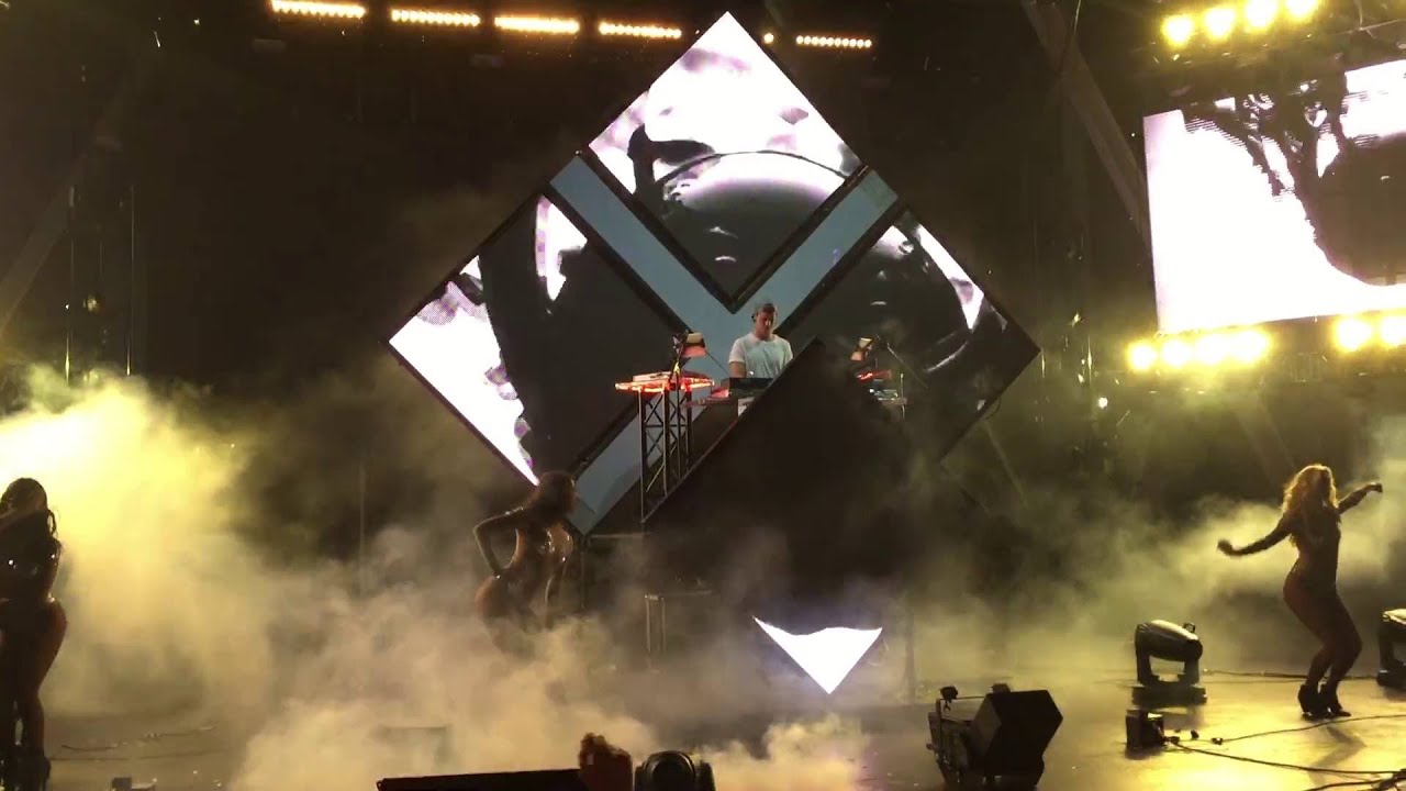 KYGO at Ultra Music Festival 2015 (Full Live Set)