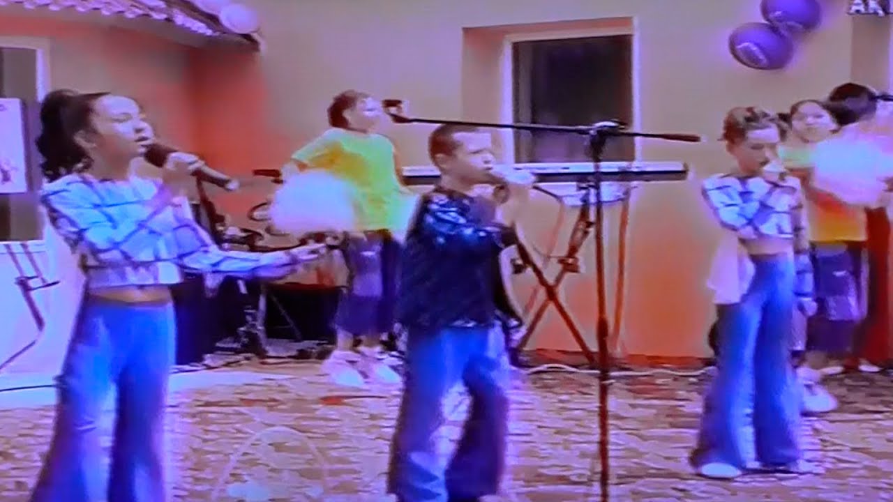 Балалар үйіне - 10 жыл. Жаңаөзен. 2003 ж.