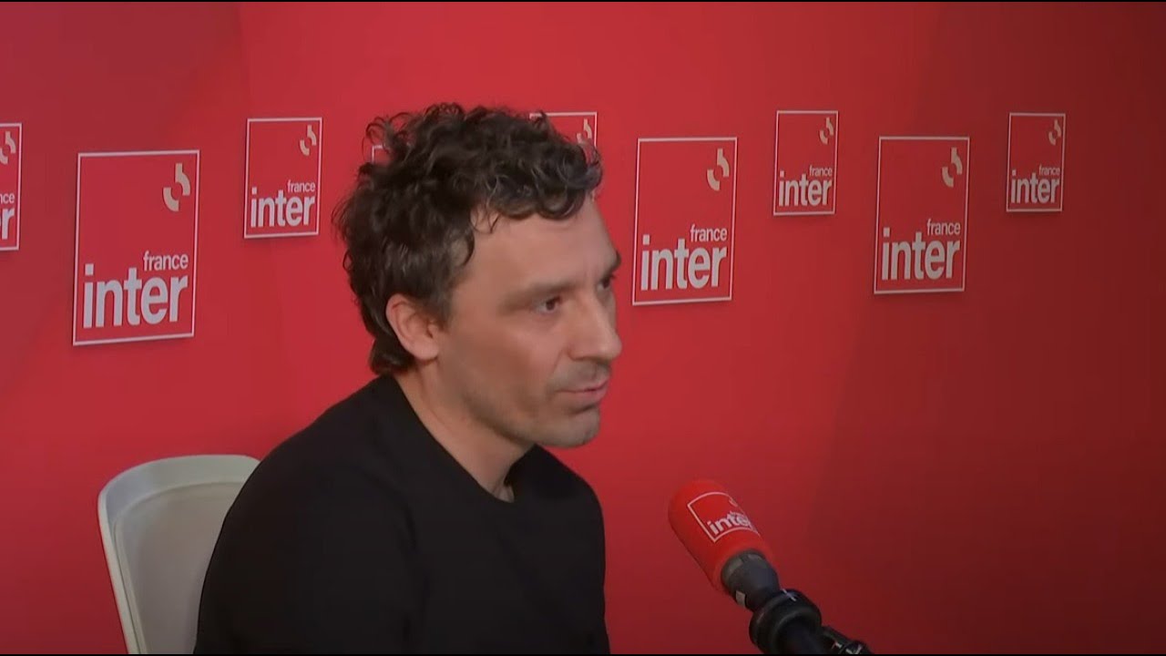 Julien Dossena : directeur artistique de Paco Rabanne - L'invit&eacute; de Mathilde Serrell