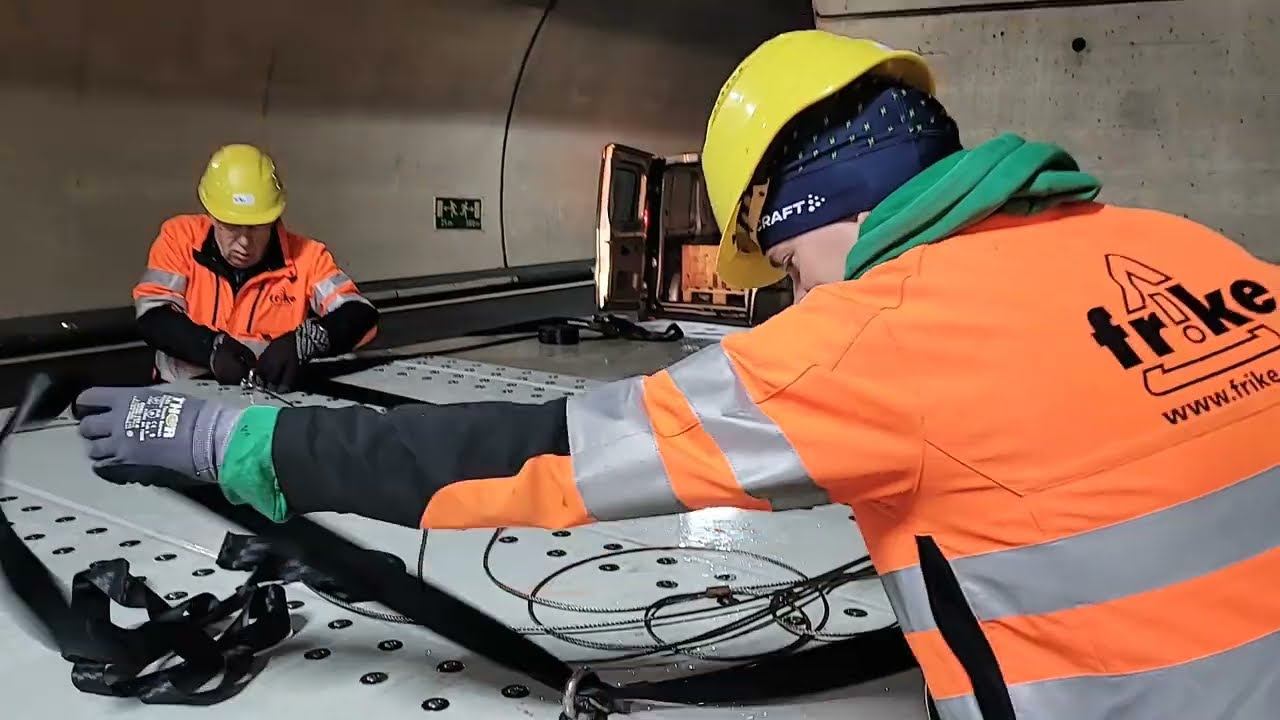 Montage F1-80 Anpralldämpfer im Jura auf der A16