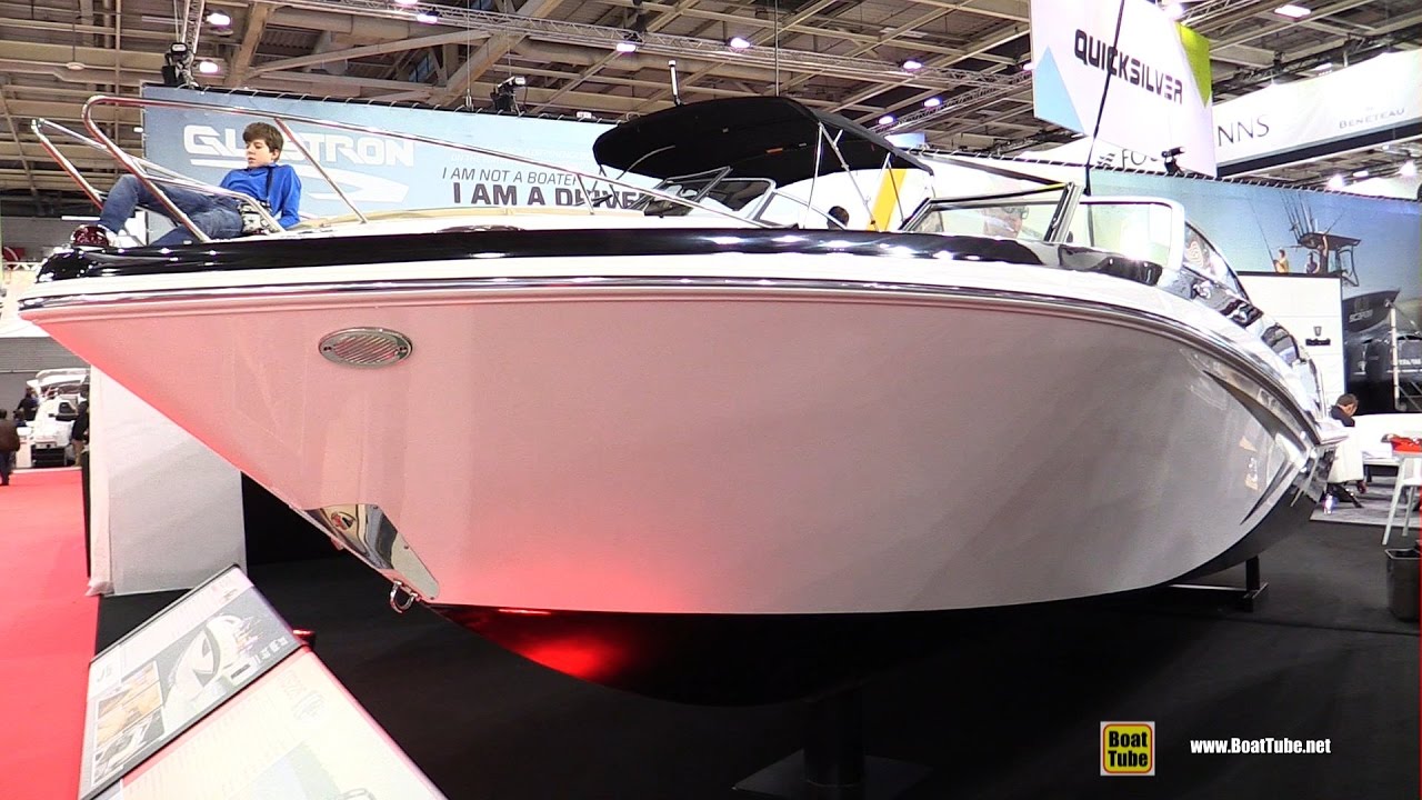 2017 Glastron GT 225 Motor Boat - Walkaround - 2016 Salon Nautique Paris