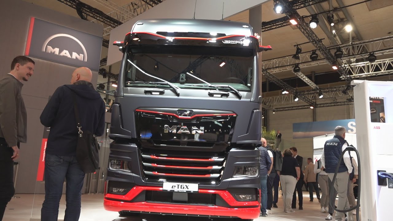 MAN eTGX 20.544 4x2 LLS-U EB Low-Deck Tractor Truck (2025) Exterior and Interior