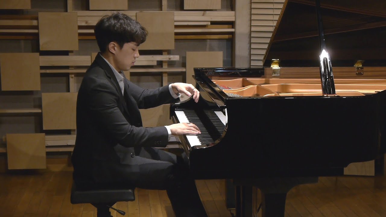 Liszt -  Paganini Etude No.6 (Caprice No.24)