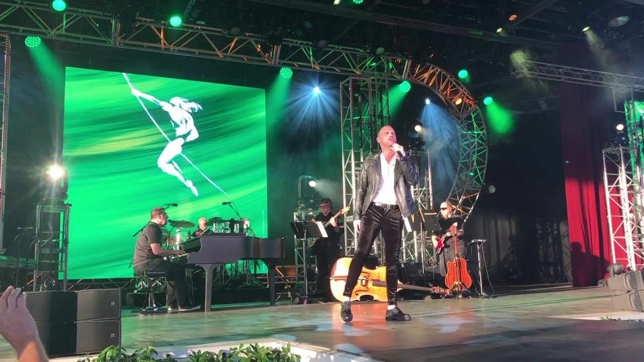 Josh Strickland Performing 
